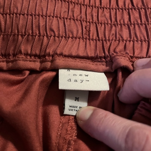 A New Day dark rose twill joggers, size medium. Never worn. From Target - Picture 4 of 4
